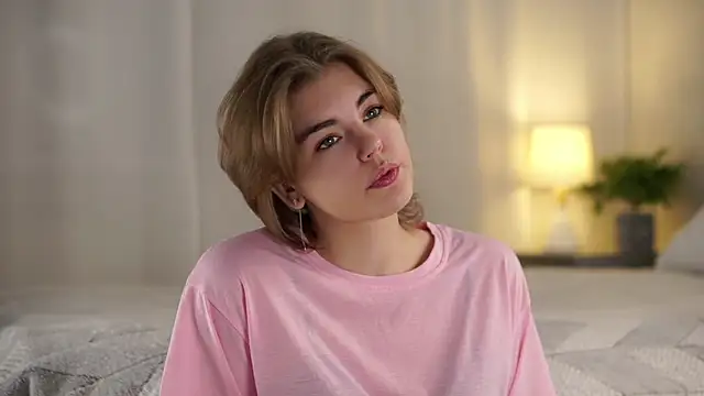 MelodyBaur online show from 11-09-25, 01:26