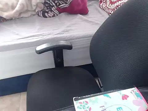 Negritatata online show from 12-19-25, 01:13