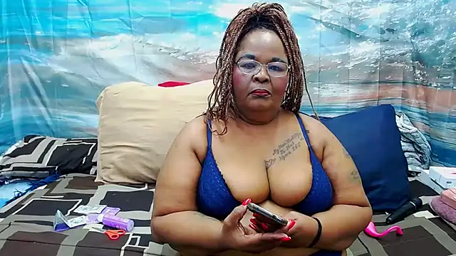 MatureMilfxxx online show from 06-27-26, 05:08