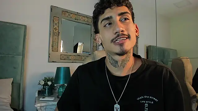 Mr Strike online show from 11-29-25, 02:55