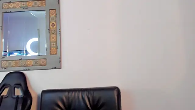 Mr Strike online show from 10-23-25, 02:43