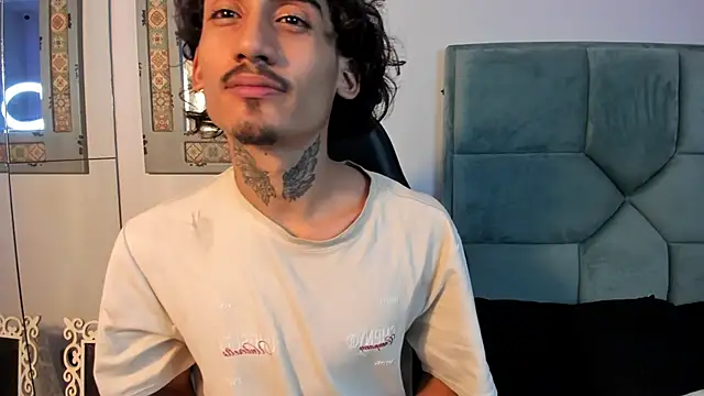 Mr Strike online show from 10-30-25, 02:54