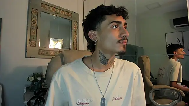 Mr Strike online show from 12-02-25, 03:19