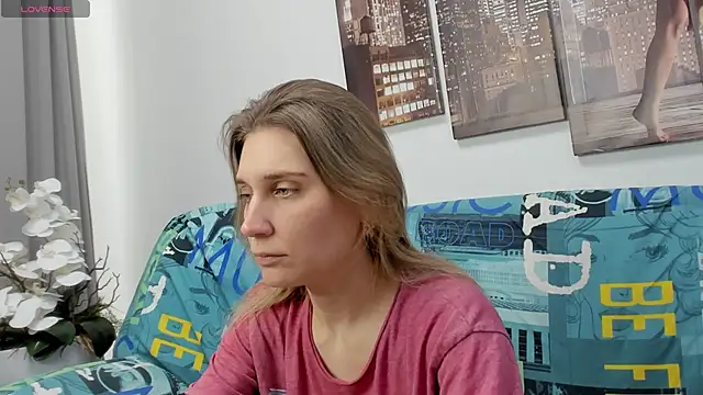 Tenderly Sophie online show from 01-17-26, 01:31