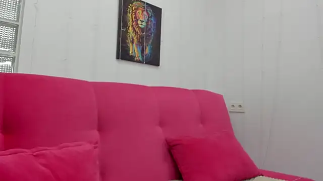 Tenderly Sophie online show from 02-05-26, 01:23