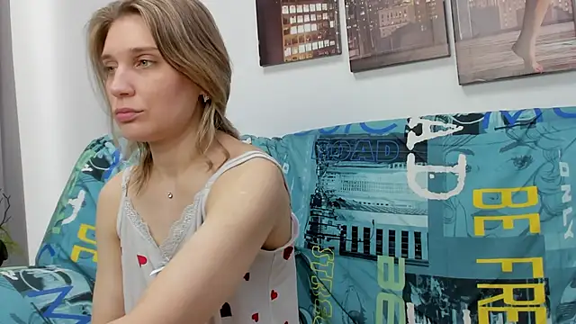 Tenderly Sophie online show from 02-16-26, 01:26