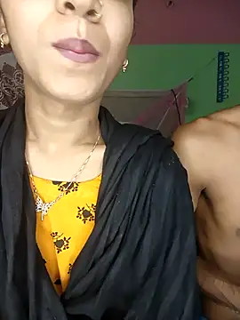 CoupleShow 432 online show from 03-13-26, 04:56