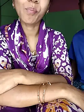 CoupleShow 432 online show from 02-17-26, 03:20