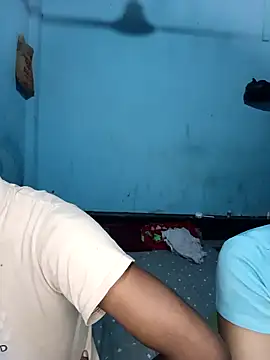 CoupleShow 432 online show from 11-20-25, 11:55