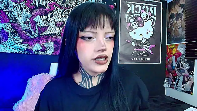 GothGaby online show from 11-26-25, 01:38