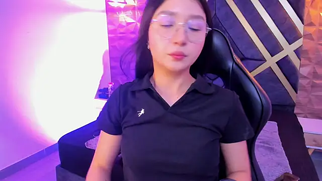 sydney miller  online show from 02-28-26, 11:26