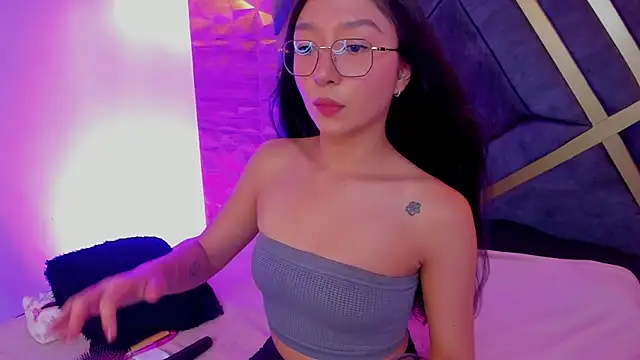 sydney miller  online show from 05-06-26, 11:31