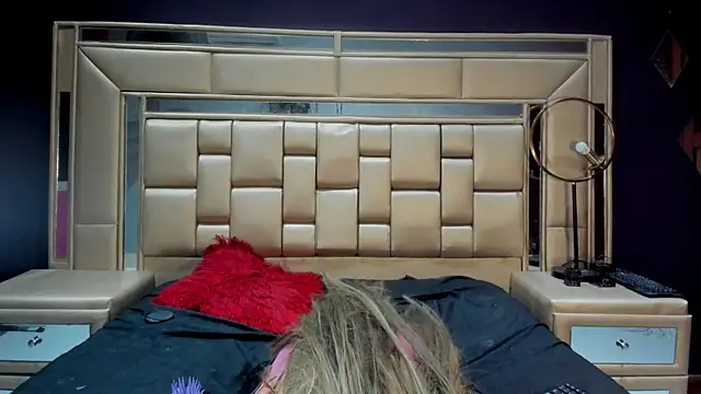 ChloeMendez online show from 12-21-25, 11:23