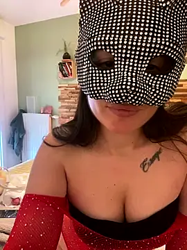  isadora online show from 12-22-25, 09:31