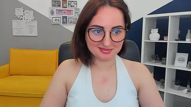 NoraSimons online show from 03-07-26, 04:23