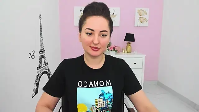 NoraSimons online show from 03-22-26, 05:43