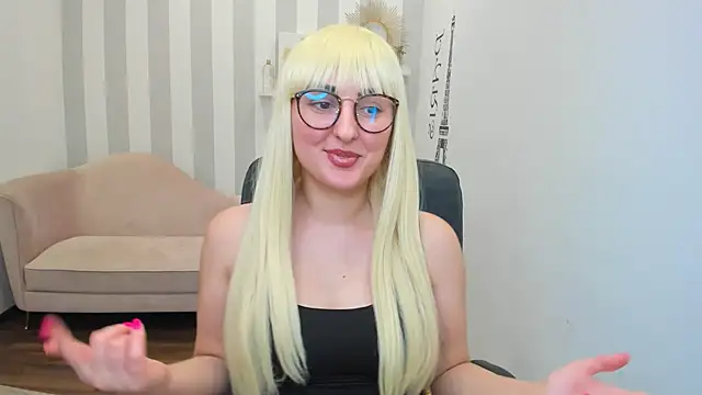 NoraSimons online show from 02-05-26, 09:27