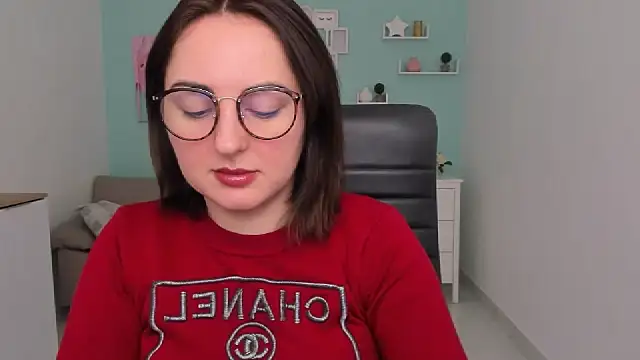 NoraSimons online show from 03-13-26, 05:34