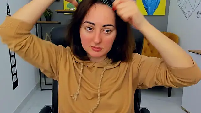 NoraSimons online show from 03-15-26, 06:42