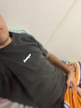 Snapshot of Gduende7 chatting on 12-01-25, 06:03 Gduende7 online show from 12-01-25, 06:03