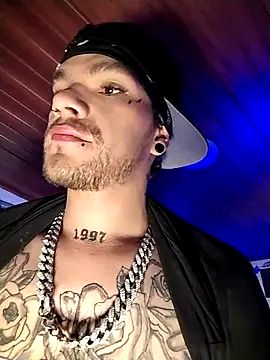 AlickBeliel online show from 04-22-26, 02:57