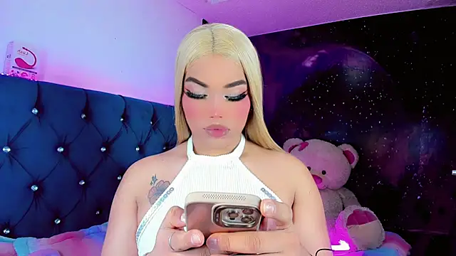 Alannys xHotx online show from 02-18-26, 04:32