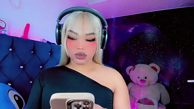 Alannys xHotx online show from 02-27-26, 11:37