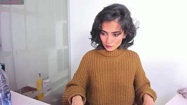 chloehanna online show from 01-06-26, 07:51