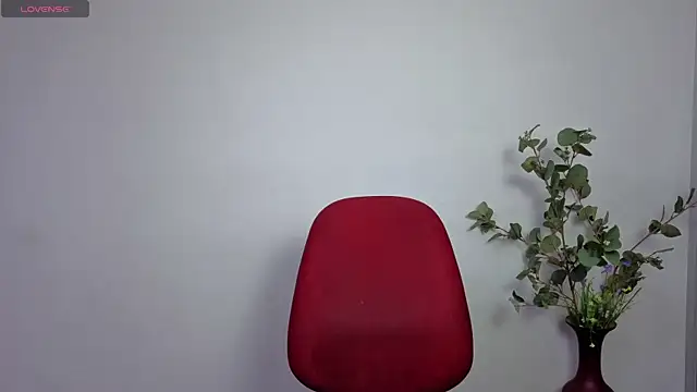 chloehanna online show from 07-13-26, 12:48