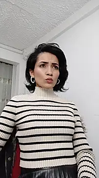 chloehanna online show from 10-29-25, 08:08