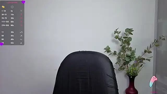 chloehanna online show from 06-24-26, 01:53