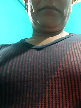 Snapshot of Vegueta79 chatting on 05-15-26, 12:19 Vegueta79 online show from 05-15-26, 12:19