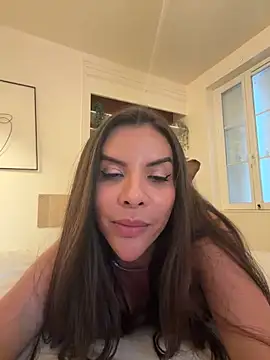 Thaylla sophiiia online show from 04-02-26, 02:13