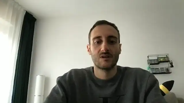 LukaShyGuy online show from 05-15-26, 01:09