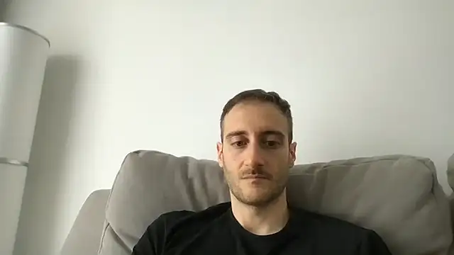 LukaShyGuy online show from 04-19-26, 12:17