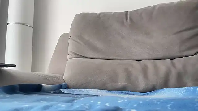 LukaShyGuy online show from 04-15-26, 11:38