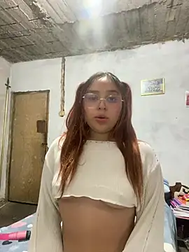 Snapshot of Conejita6942 chatting on 02-24-26, 03:51 Conejita6942 online show from 02-24-26, 03:51