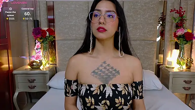 Penelope-Cross online show from 02-20-26, 08:11