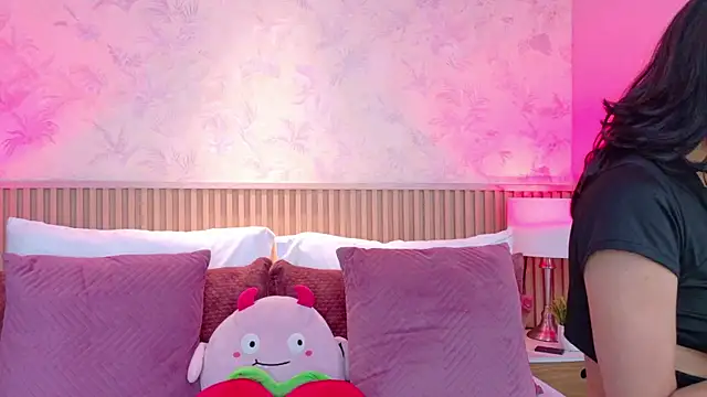 AdelineJhones online show from 02-24-26, 09:26