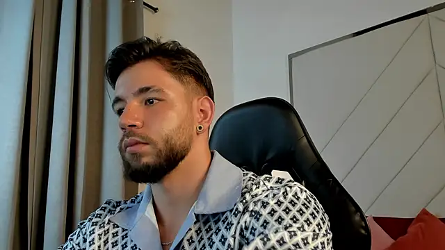 JACKSON STIFLER online show from 04-11-26, 06:44