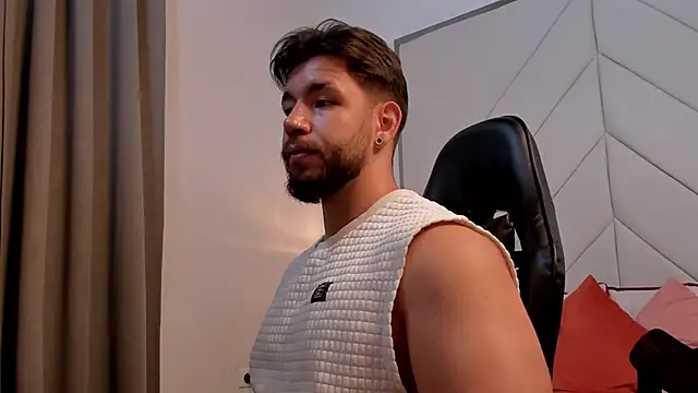 JACKSON STIFLER online show from 04-17-26, 01:58