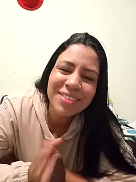 LeilaTaylor online show from 12-04-25, 01:43