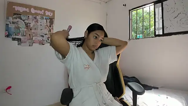 emily stars1 online show from 03-17-26, 07:50