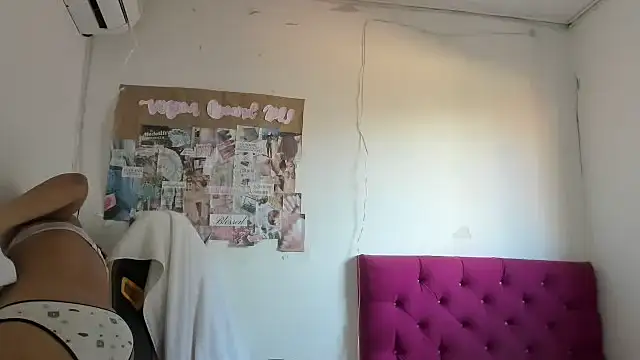 emily stars1 online show from 03-21-26, 08:57