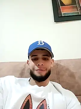 Maxcole 07 online show from 10-25-25, 07:58