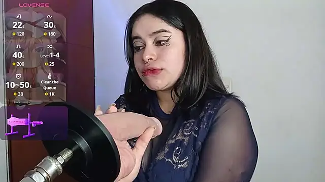 Snapshot of Magic_Alicee_ chatting on 07-09-26, 03:18 Magic Alicee online show from 07-09-26, 03:18