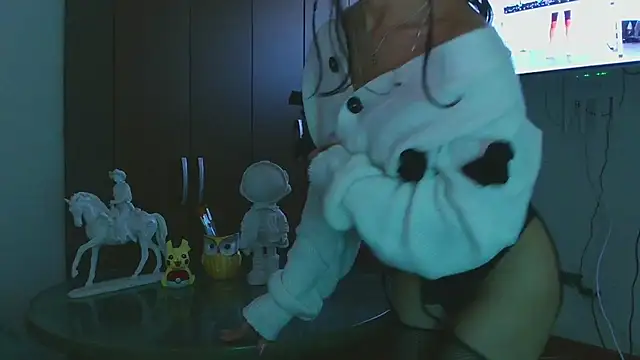 LissyM online show from 11-11-25, 06:58