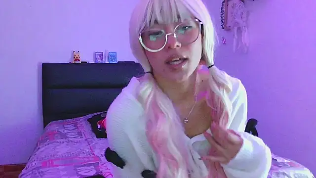 LissyM online show from 01-06-26, 04:05