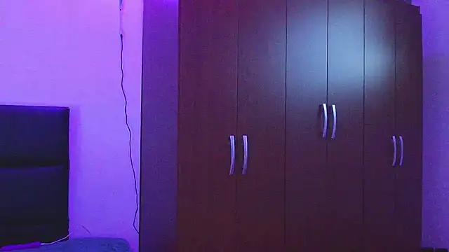 LissyM online show from 12-22-25, 05:13