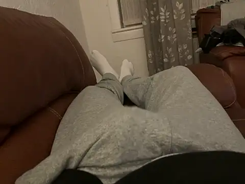 irnbru77 online show from 11-17-25, 07:40